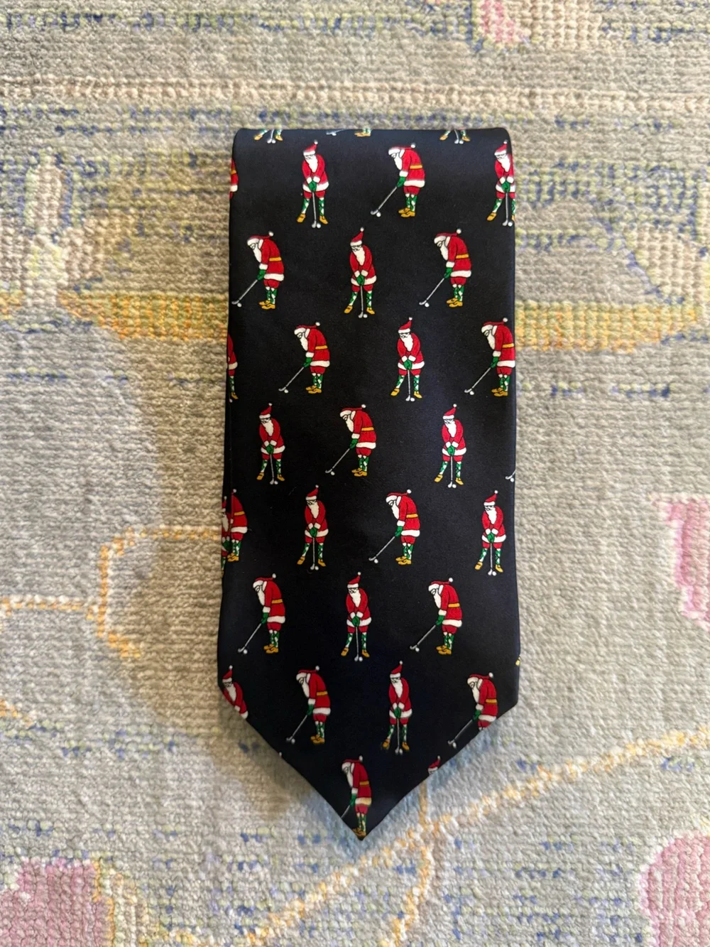 St Nick’s Tie‎ Shop Golfing Santa Christmas Black Red Holiday Golf Necktie